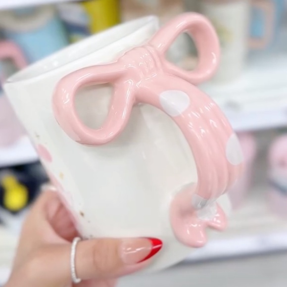 Disney Minnie Mouse 18 oz Mug with Bow Handle 🎀 - Picture 7 of 7